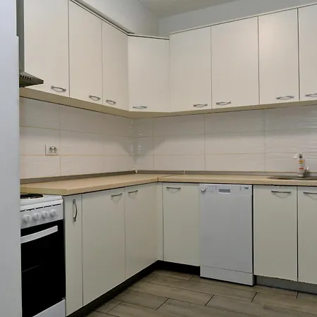 Starlight - Flatiron Apartment Skopje