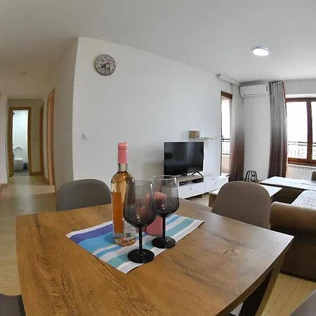 Starlight - Flatiron סקופיה