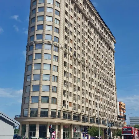 Starlight - Flatiron Apartment