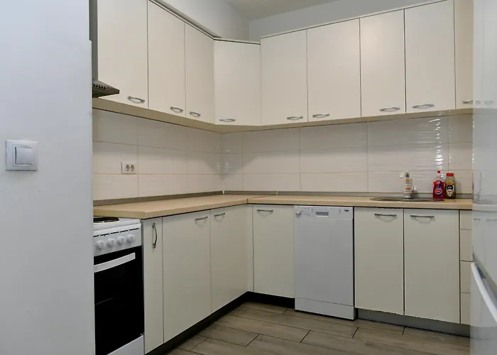 Starlight - Flatiron Apartmán Skopje